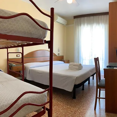 Hotel Lorenz 2*